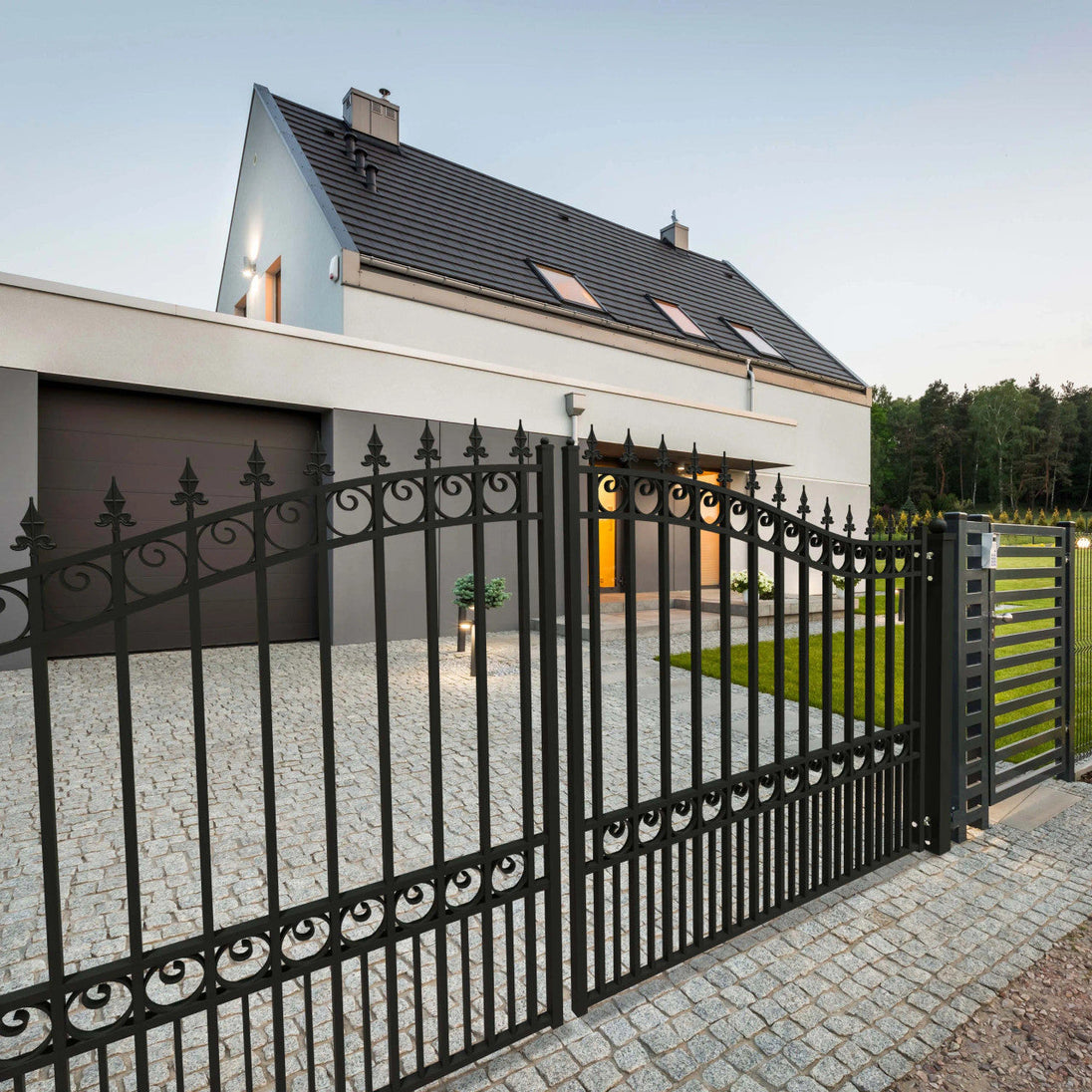 Greatbear 18x6 ft Steel Dual Swing Driveway Gate - LONDON Style - Serenity Provision