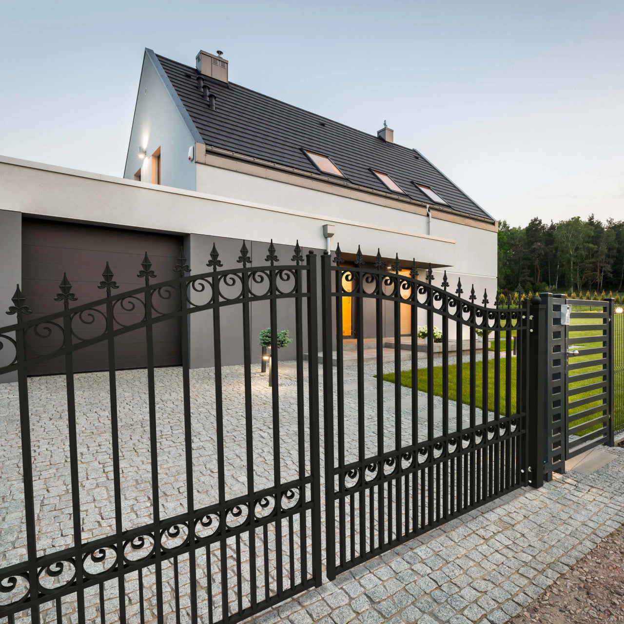 Greatbear 18x6 ft Steel Dual Swing Driveway Gate - LONDON Style - Serenity Provision